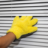 Chemical Guys The Stranger Helpful Handy Mitt