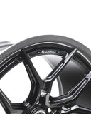 Brixton Forged CM5-R CARBON+ 2-Piece, Dymag Carbon Fiber Barrel